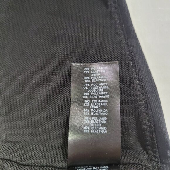 ASOS Design Black Adjustable Bralette Bikini Back Closure Top Size UK26/US22 - Picture 8 of 8